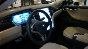 A very modern luxury - Tesla Model S (Picture source: author's photograph)